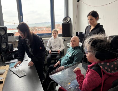 Ton ab!  Hörbuchproduktion im P-Seminar Leichte Sprache